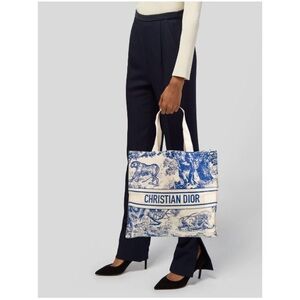 Christian Dior dioriviera straw tote bag